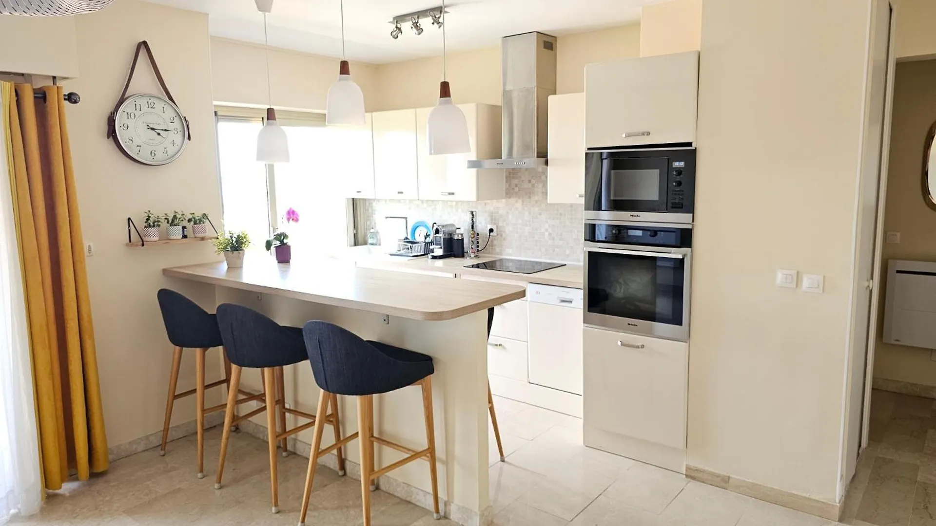 Maryland Antibes Standing 45M2 Au Calme Proche Plage Et Centre-Ville - Parking Prive - Wifi
